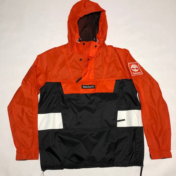 Windbreaker‎ jacket